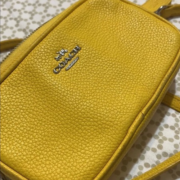 Coach | Mini Leather Crossbody Shoulder Bag Pouch 53034 - Picture 2 of 8